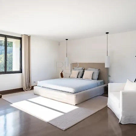 Hotell Paradis Vallauris